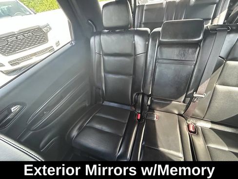 Used 2024 Dodge Durango GT RWD image 12