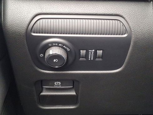 New 2025 Jeep Wagoneer L Series II w/ Premium Group I AWD/4WD image 44