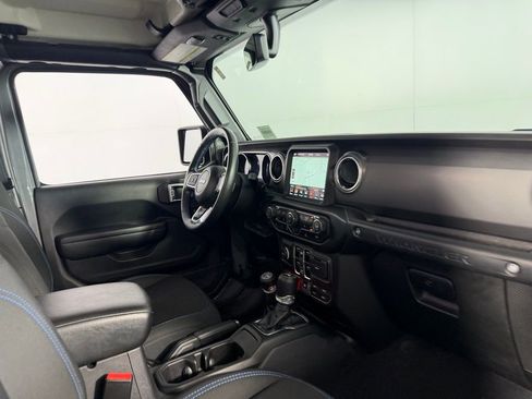 Used 2023 Jeep Wrangler Unlimited Rubicon 4xe w/ Steel Bumper Group image 41