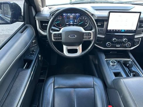 Used 2023 Ford Expedition Max XLT RWD image 12