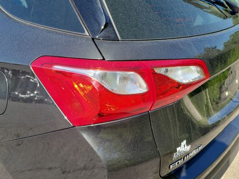 Used 2020 Chevrolet Equinox LS AWD/4WD image 11