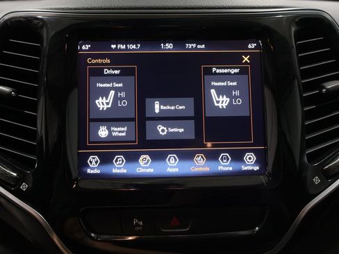 Used 2019 Jeep Cherokee Limited AWD/4WD image 33