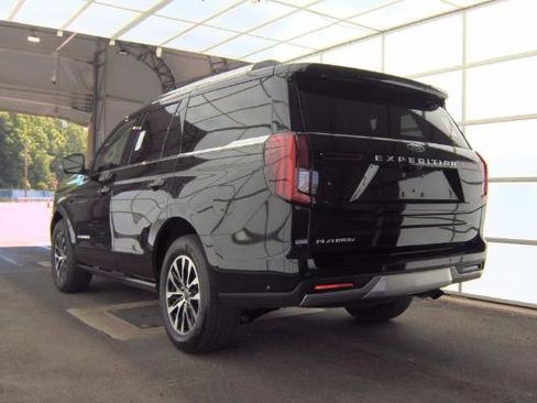 Used 2025 Ford Expedition Platinum AWD/4WD image 7
