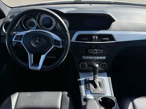 Used 2013 Mercedes-Benz C 250 Sedan image 17