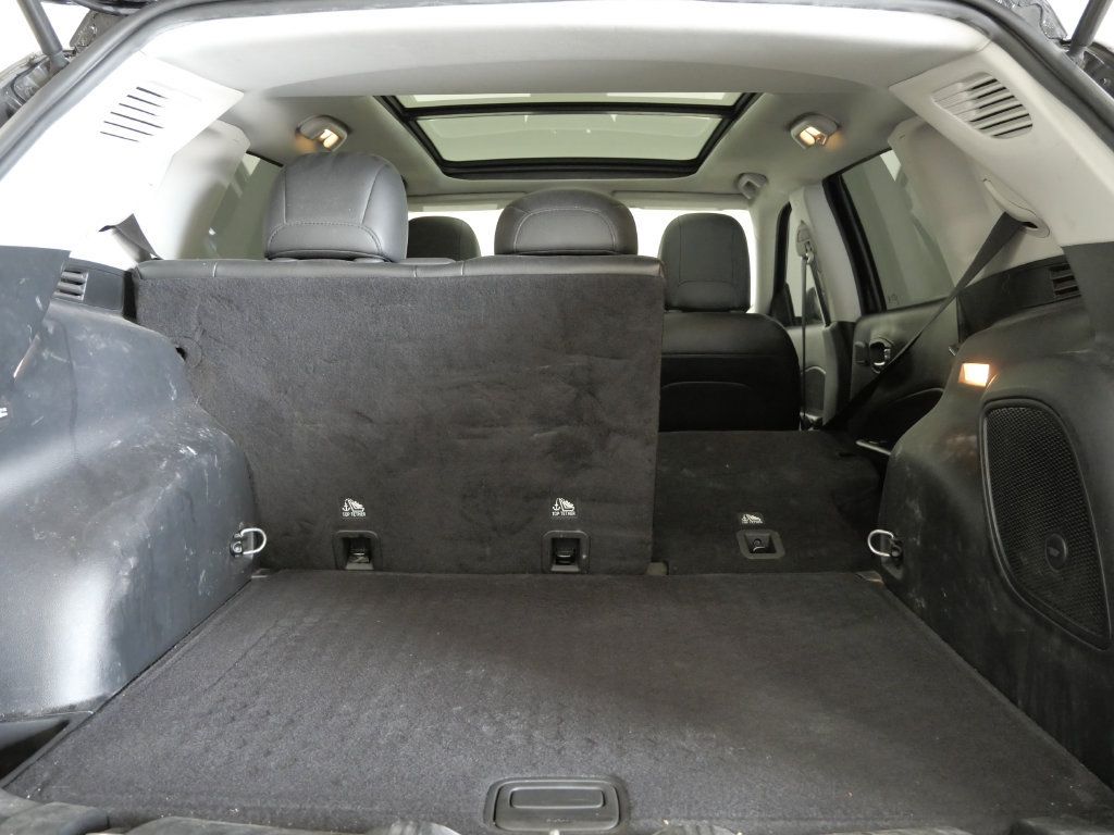 Used 2021 Jeep Compass Latitude w/ Sun and Sound Group AWD/4WD image 26