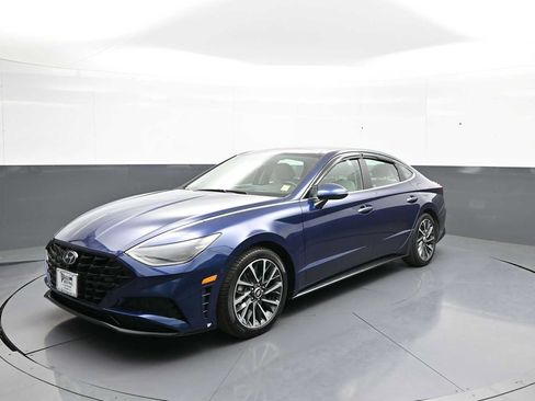 Certified 2022 Hyundai Sonata Limited FWD image 1