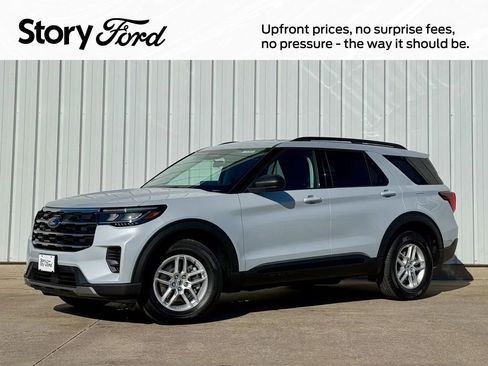 New 2026 Ford Explorer Active image 1