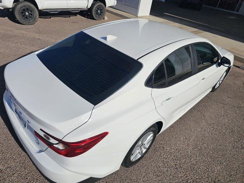 Used 2025 Toyota Camry LE w/ Convenience Package image 18