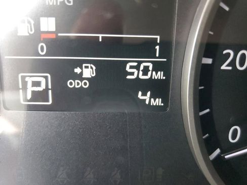 New 2025 Nissan Kicks Play S image 7