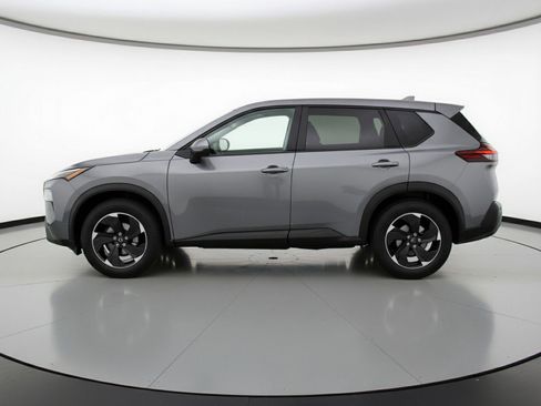 Used 2025 Nissan Rogue SV image 5