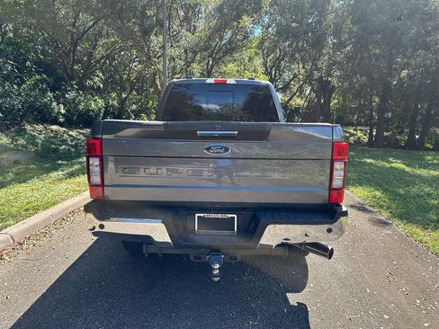 Used 2021 Ford F250 XLT w/ XLT Premium Package AWD/4WD image 7