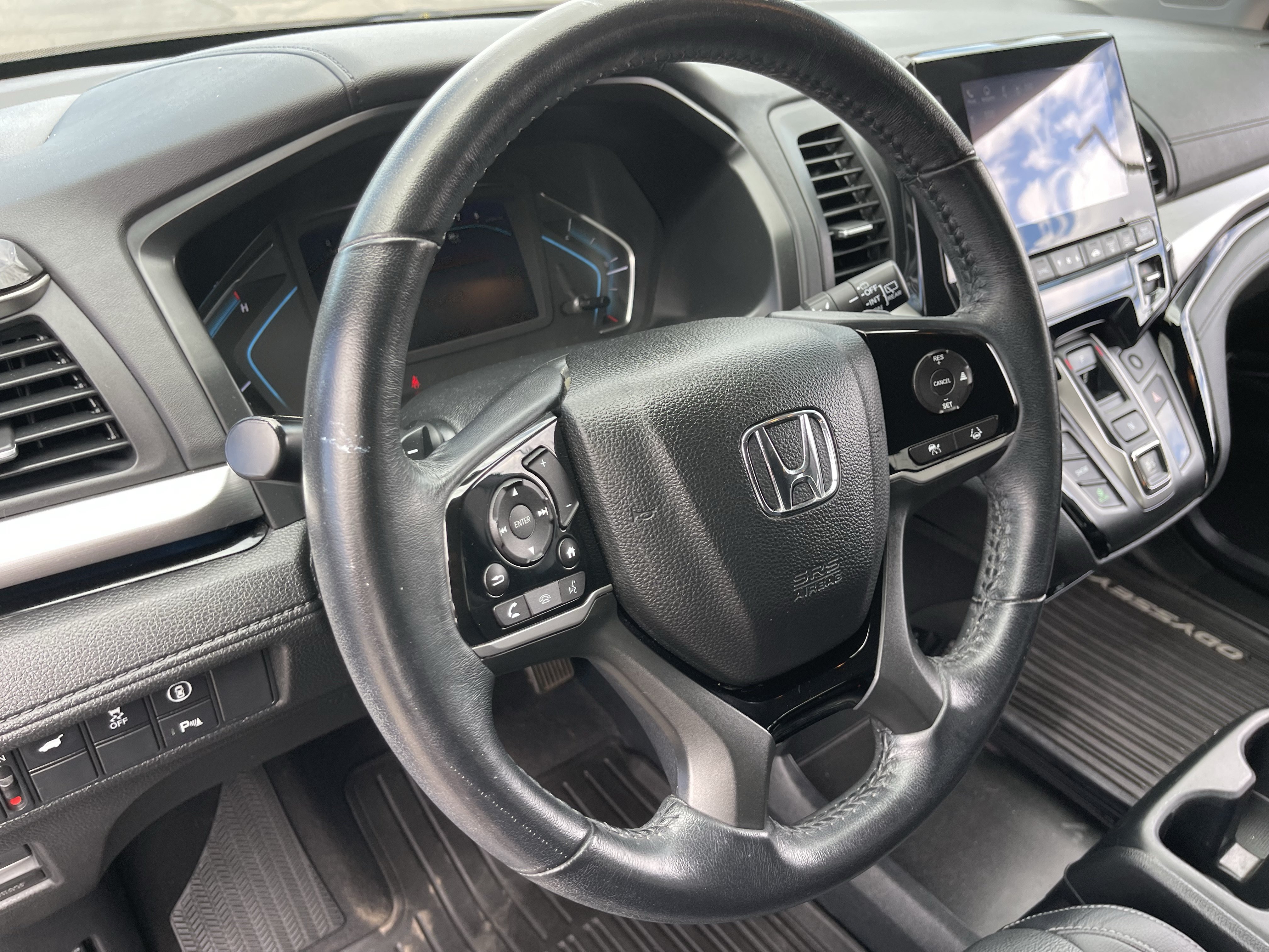 Used 2021 Honda Odyssey Touring image 23