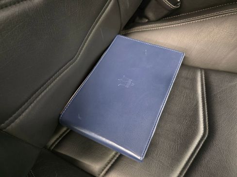 Used 2014 Maserati GranTurismo Sport RWD image 31