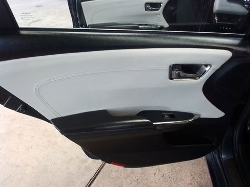 Used 2017 Toyota Avalon XLE Premium w/ All Weather Liner Package image 22