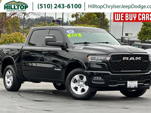 Used 2025 RAM 1500 Big Horn AWD/4WD image 1