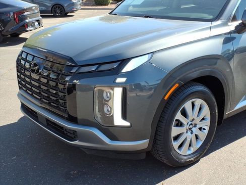 Used 2023 Hyundai Palisade SEL image 8