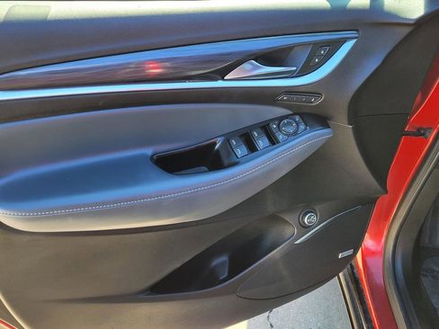 Certified 2024 Buick Enclave Premium image 22