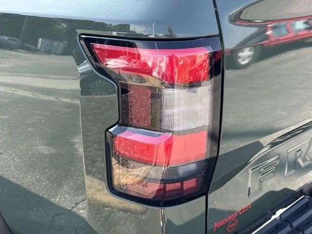 Certified 2025 Nissan Frontier SV w/ SV Convenience Package RWD image 11