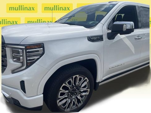 Used 2024 GMC Sierra 1500 Denali Ultimate AWD/4WD image 5