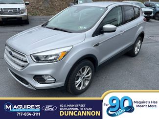 Used 2019 Ford Escape SE video 1