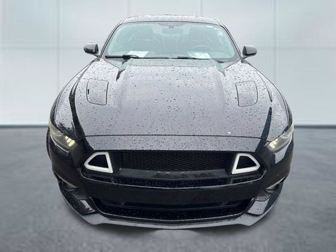 Used 2016 Ford Mustang GT Premium w/ Enhanced Security Package RWD image 6