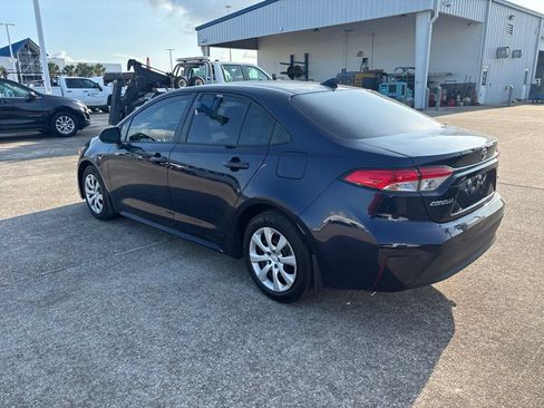 Used 2024 Toyota Corolla LE FWD image 7