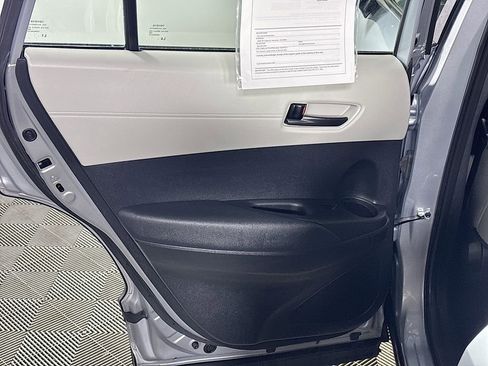 Used 2024 Toyota Corolla Cross L AWD/4WD image 18