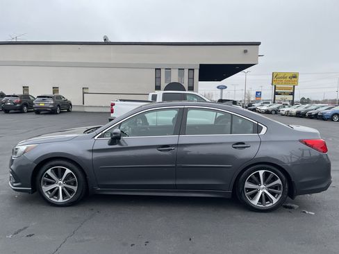 Used 2019 Subaru Legacy 2.5i Limited w/ Popular Package #2A image 5