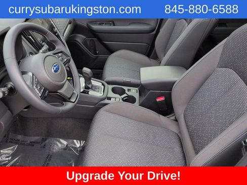 Used 2025 Subaru Forester Premium image 16