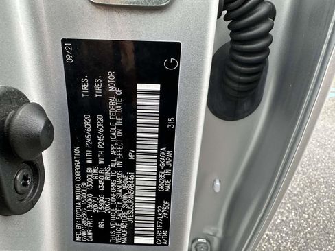 Used 2022 Toyota 4Runner TRD Sport w/ Technology Package image 18