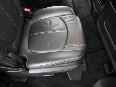 Used 2016 GMC Acadia SLT w/ Open Road Package FWD image 26