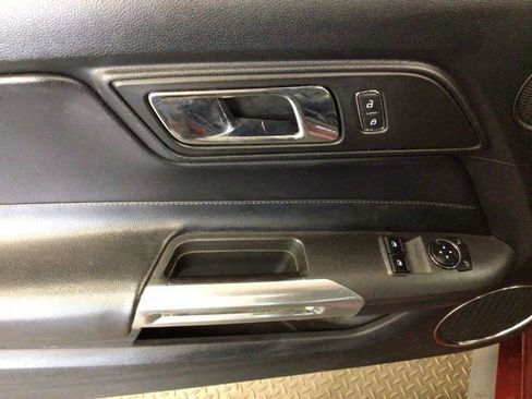 Used 2015 Ford Mustang GT Premium RWD image 12