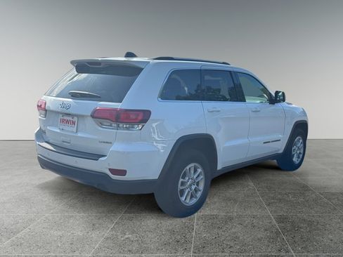 Used 2020 Jeep Grand Cherokee Laredo AWD/4WD image 5
