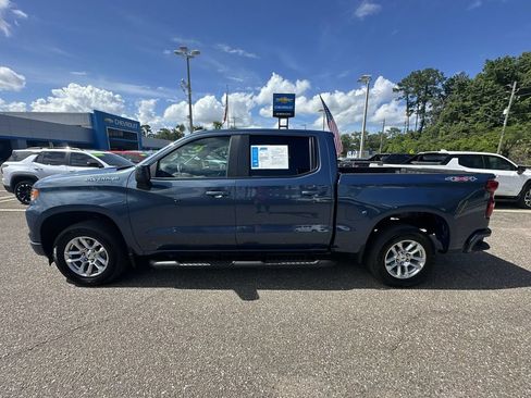 Used 2024 Chevrolet Silverado 1500 RST AWD/4WD image 13