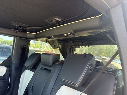 New 2026 Ford Bronco Outer Banks AWD/4WD image 33