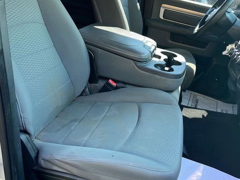 Used 2014 RAM 1500 Classic SLT RWD image 30