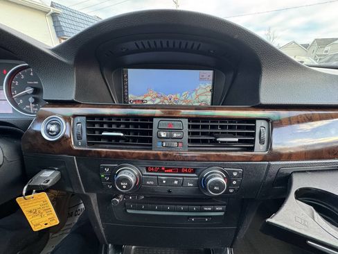 Used 2011 BMW 335i Sedan image 57