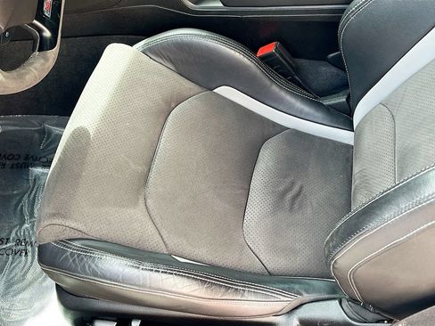 Used 2022 Chevrolet Camaro SS RWD image 20