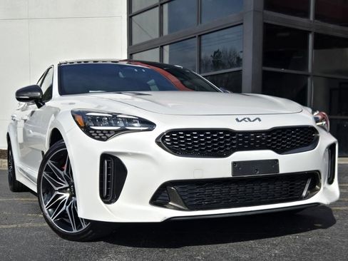 Used 2022 Kia Stinger GT1 w/ Red Interior Color Package image 9