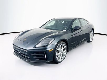 New 2025 Porsche Panamera 4