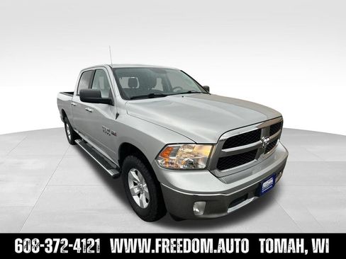 Used 2017 RAM 1500 Classic SLT AWD/4WD image 7