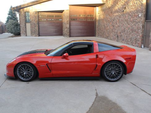 Used 2011 Chevrolet Corvette Z06 image 27