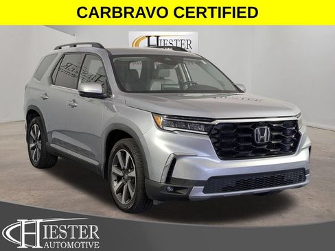 Used 2023 Honda Pilot Elite image 1