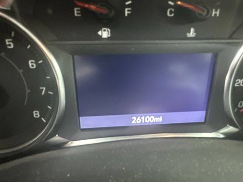 Used 2022 GMC Terrain AT4 w/ Infotainment Package II AWD/4WD image 3