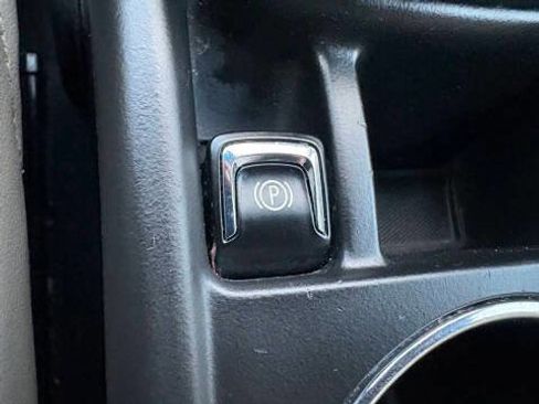 Used 2013 Buick Verano Convenience image 20