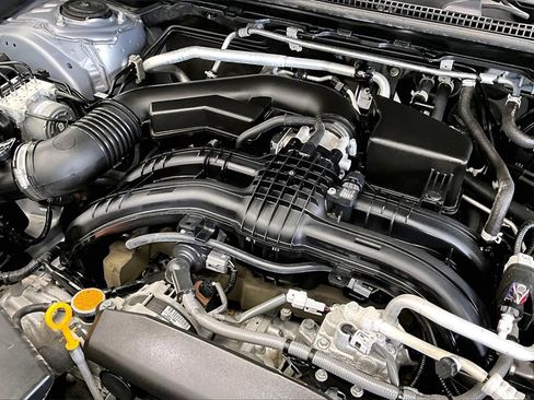 Used 2023 Subaru Crosstrek 2.0i Premium image 31