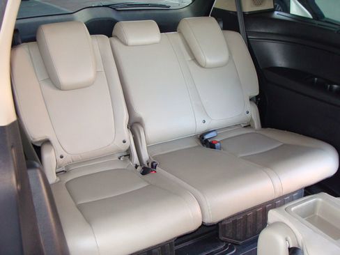 Used 2019 Honda Odyssey Elite image 12