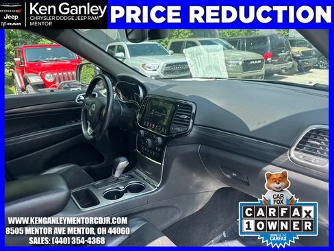 Used 2019 Jeep Grand Cherokee Altitude AWD/4WD image 27