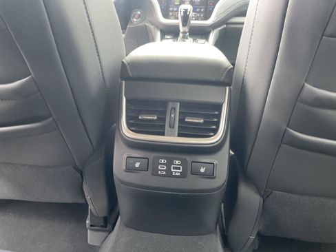Used 2025 Subaru Outback Touring XT image 25