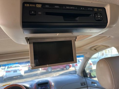 Used 2006 Toyota Sienna XLE Limited image 14